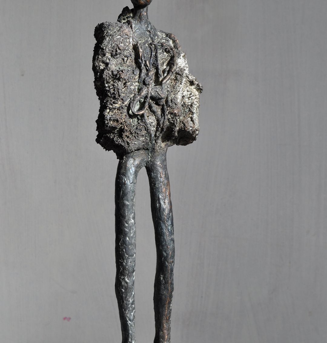 Laiti Marianne " Odottaja", pronssi korkeus 34cm 1300 € tai 60 €/kk